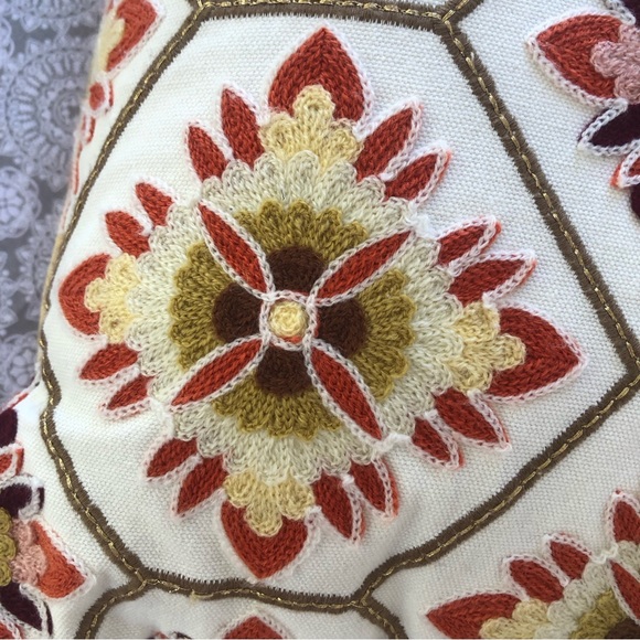 Bella Lux Embroidered Crewel Flower Decorative Pillow - Picture 4 of 8